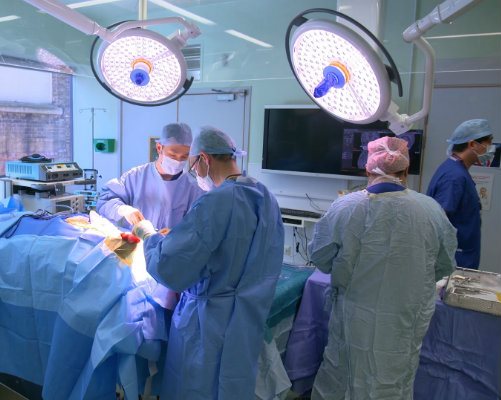 Surgeons performing deep brain stimulation at Evelina London
