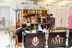 Evelina London AMT coffee bar